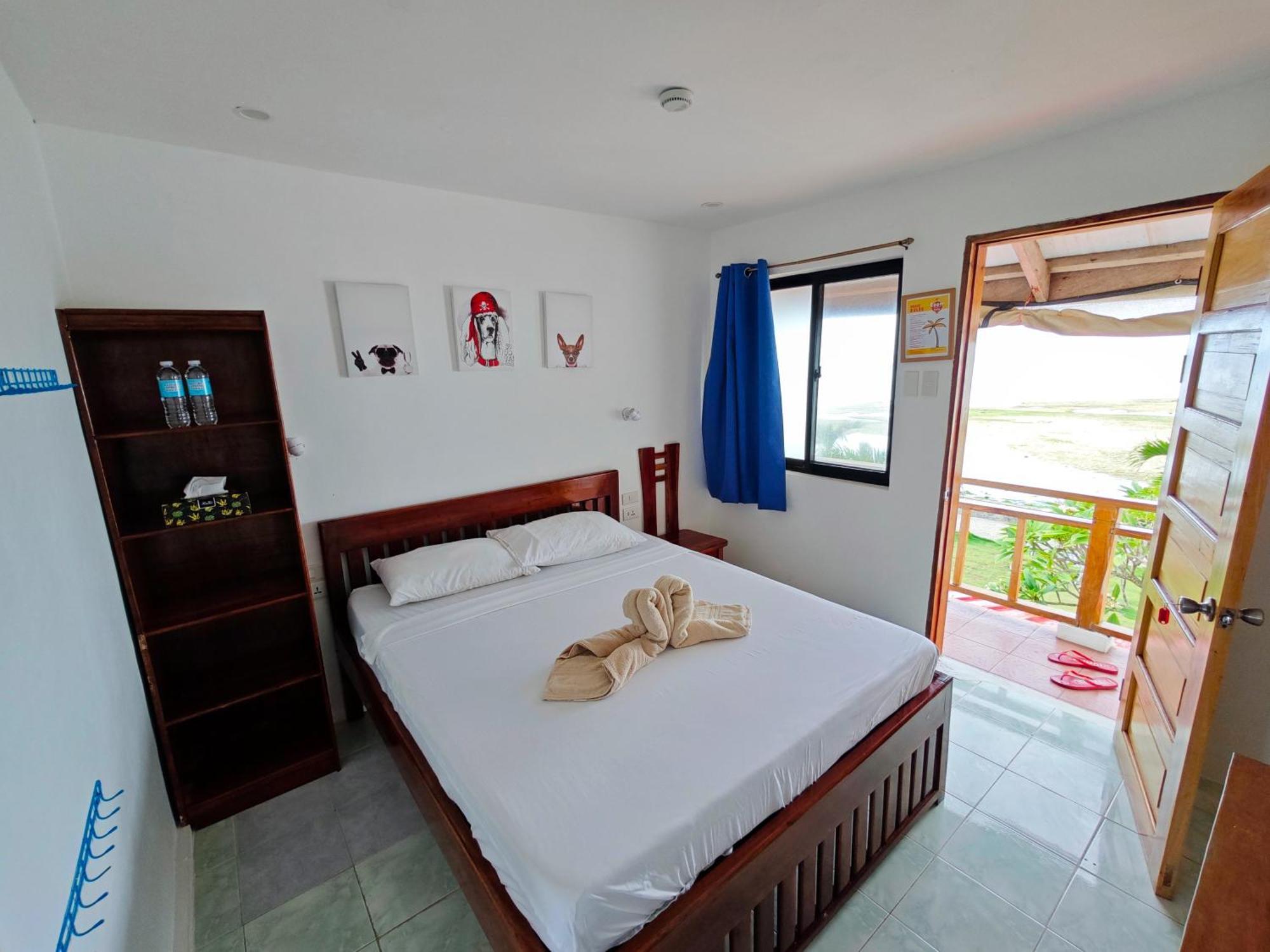 Room-Cola Inn Siquijor Εξωτερικό φωτογραφία